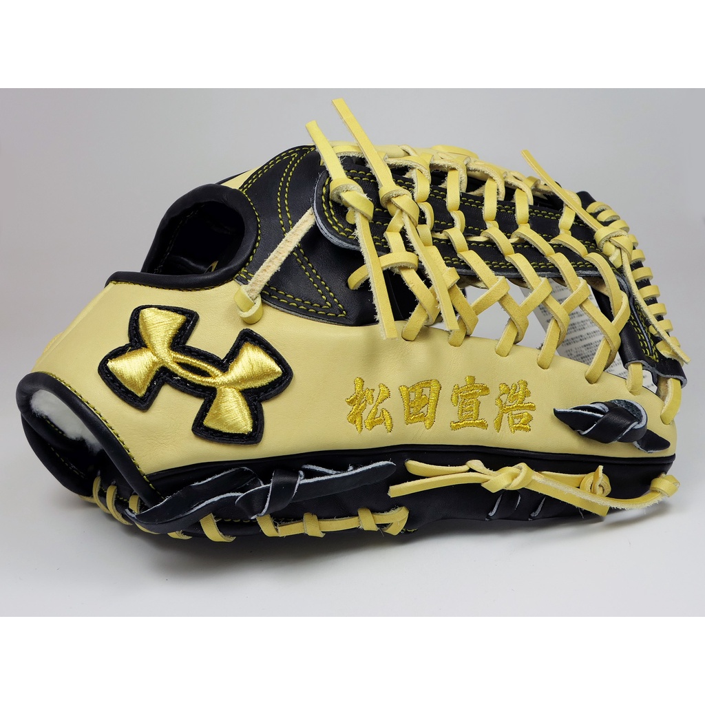 【激レア】UNDER ARMOUR スパイク 28cm 支給品 松田宣浩 激レア】UNDER ARMOUR 役立た スパイク 28cm 支給品 松田宣浩