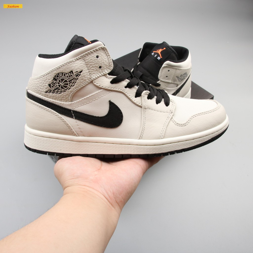 nike air jordan 1 mid light bone