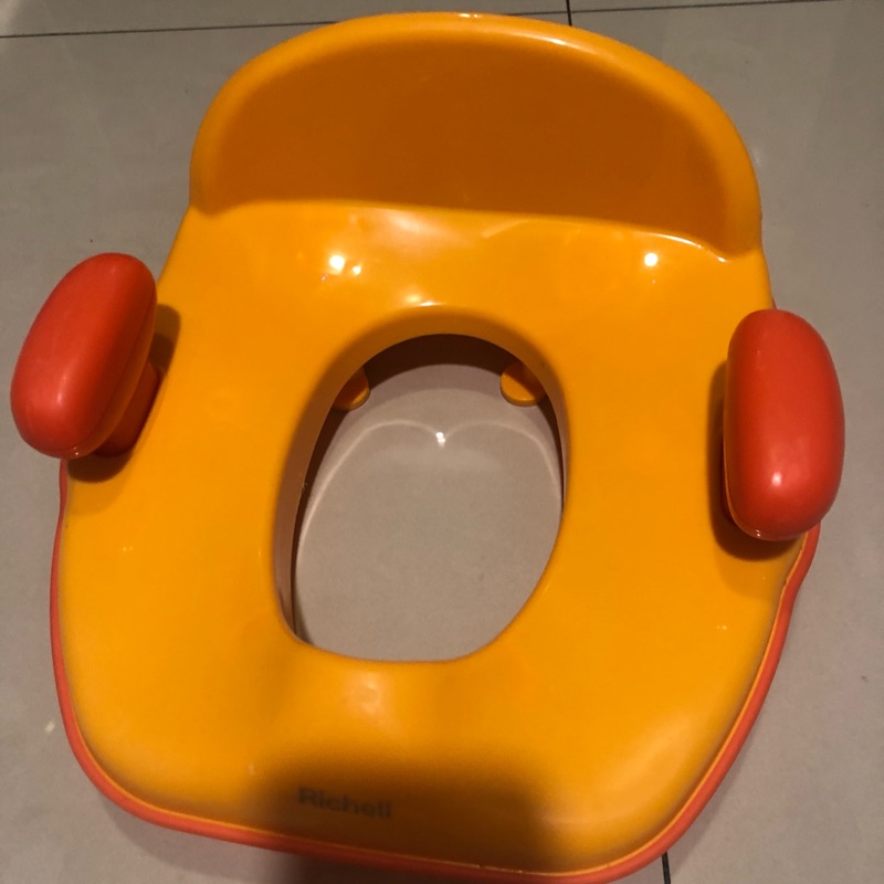 日本 Richell 利其爾 Pottis椅子型輔助便座 橘色 八成新