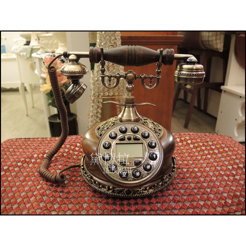 高雄．黛博拉家飾精品．歐式古典復古電話古董電話仿古按鍵式電話實木電話造型電話來電顯示家用電話有線電話居家佈置新居送禮