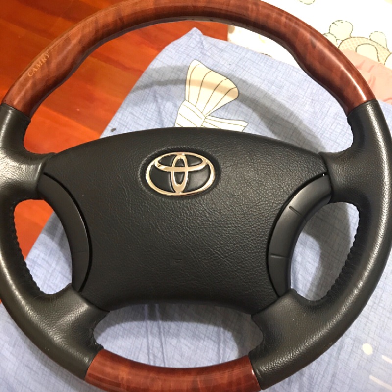 Toyota camry5.5代06年核桃木方向盤