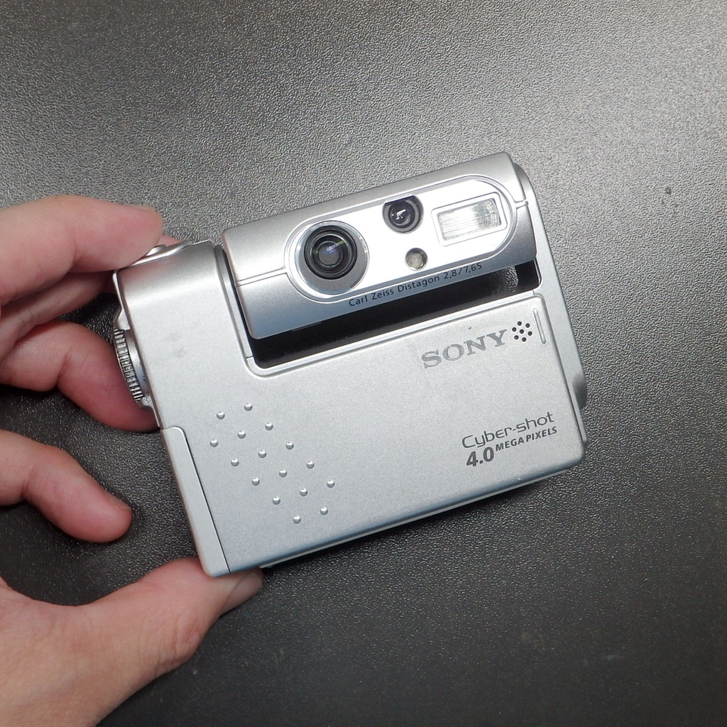 SONY Cyber−Shot サイバーショット DSC-F77 ソニー | www