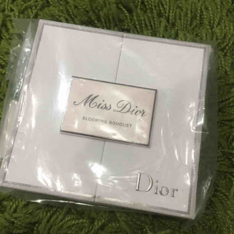 客訂Dior小香禮盒