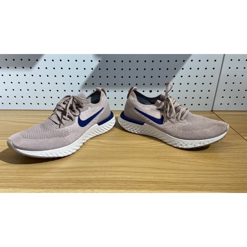 nike flyknit react grey