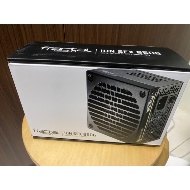 Fractal Design ION SFX 650G 電源供應器