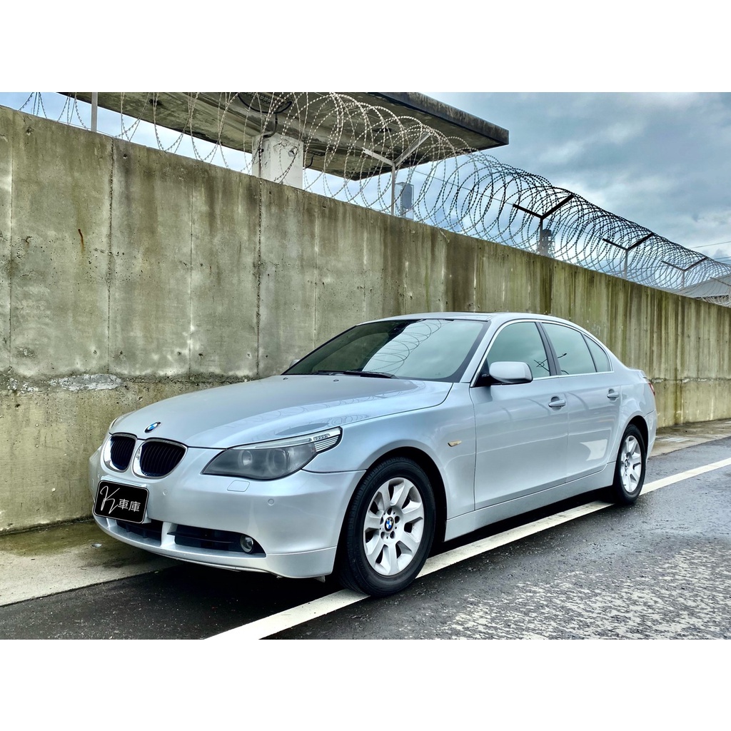 2004 BMW 525i 2.5 銀  粉專『K車庫』#免頭款#強力過件#職軍、小白、首購族專案