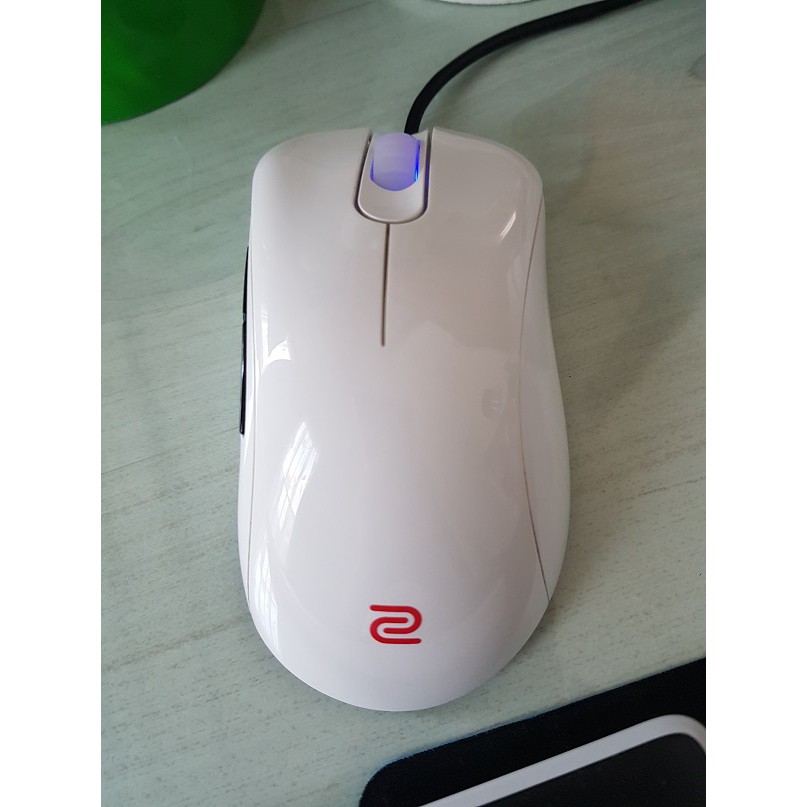 ZOWIE EC2-A 電競滑鼠