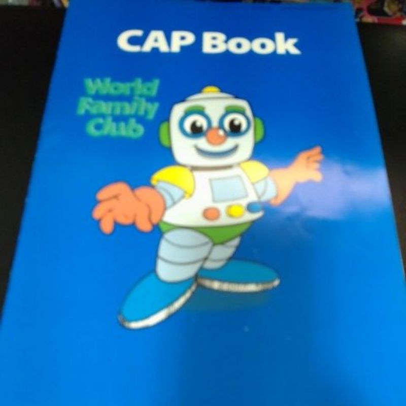 寰宇迪士尼 日版CAP Book