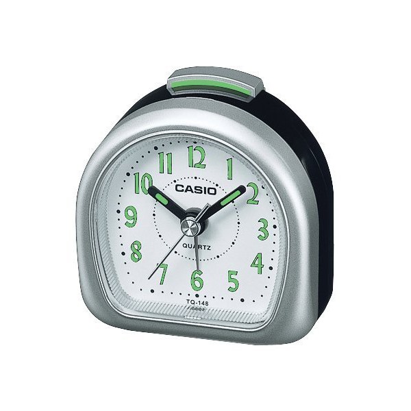 【無限精品 REMIX】CASIO TQ-148-8 攜帶方便的指針型鬧鐘，數字刻度漆有螢光塗料，夜間判讀同樣便利