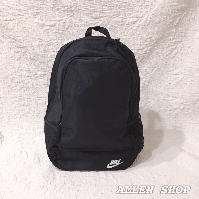 nike classic north solid backpack