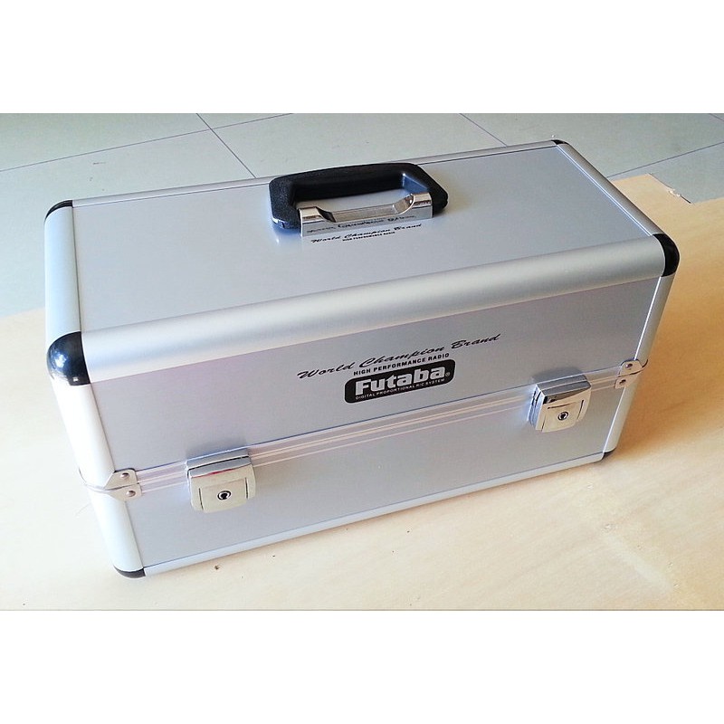 "I-RC" futaba JR雙機遙控器鋁箱, 厚實鋁板(非仿鋁塑膠片或貼片)拉絲銀工具箱18SZ 14SG 10J