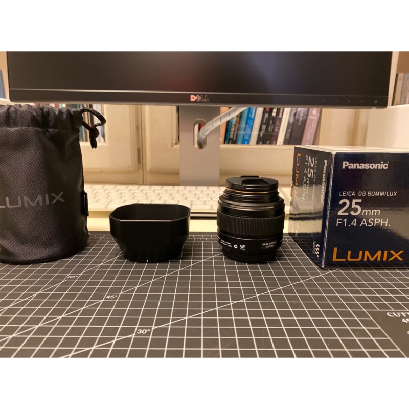 Panasonic LUMIX 25mm f1.4 Leica DG