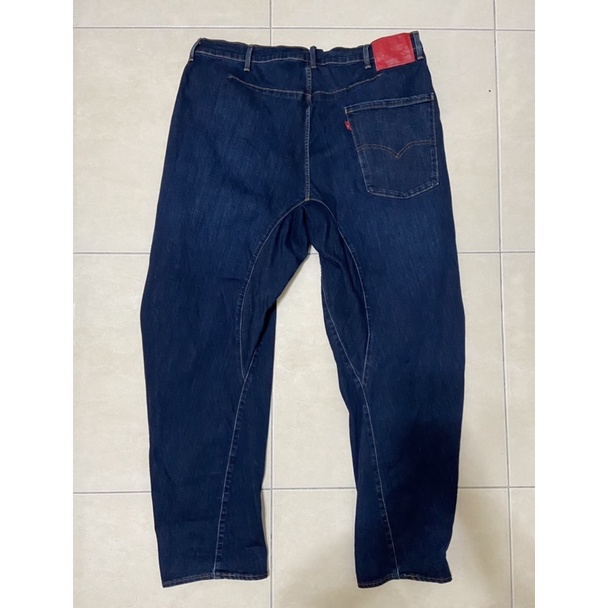 &lt;阿金二手&gt;全新Levi’s engineered jeans LEJ 570 baggy 寬鬆繭型牛仔/丹寧褲