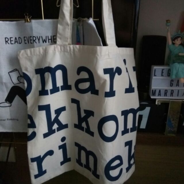 Marimekko 限量藍字布袋 蝦皮購物