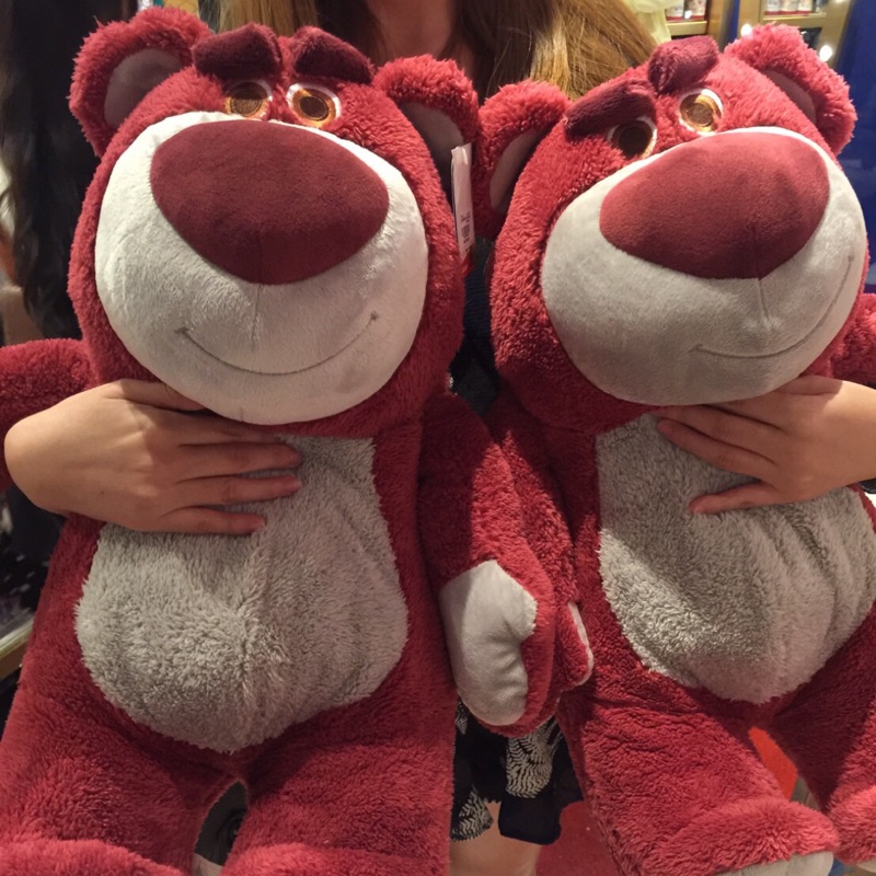 全新正品 香港迪士尼 玩具總動員 草莓香味 熊抱哥 草莓熊 絨毛布偶 玩偶 娃娃 大號 L號 現貨一隻 附迪士尼提袋