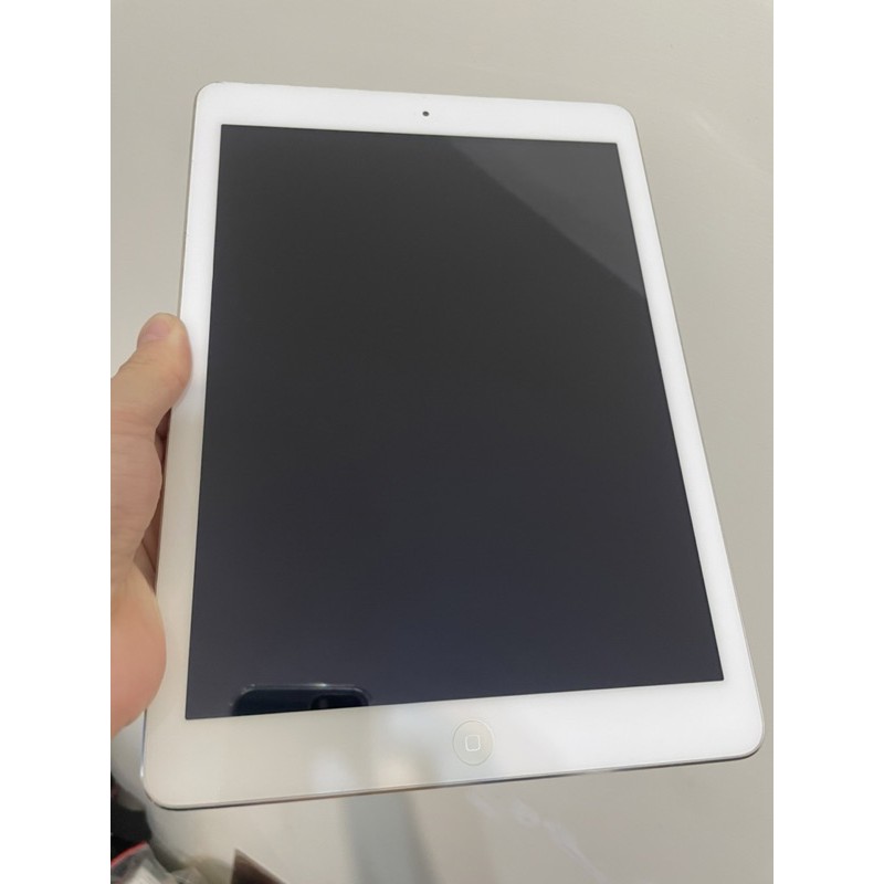 二手iPad Air 32g wifi 功能正常 送smart case 送殼 送保護貼 蘋果 平板 平板電腦 超薄