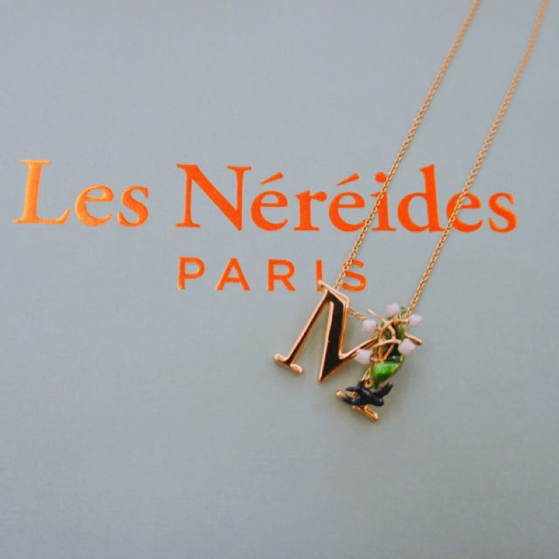 (全新）Les Nereides 繽紛花園字母M彩色珐瑯黃色合金項鍊