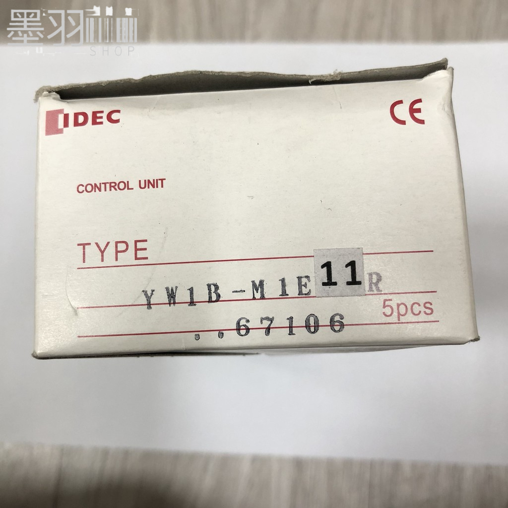 墨羽SHOP】和泉IDEC 按鈕開關YW1B-M1E11RP 紅/ YW1B-M1E11GP 綠| 蝦皮購物