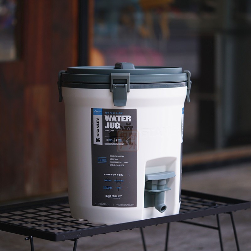 【全新福利品】STANLEY  史丹利  白色 冰桶 水桶 冷飲桶  冒險系列7.5L 保溫保冰 Water Jug