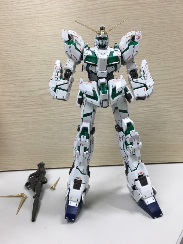 {鋼彈的屋-模型工作室} 萬代 RG 1/144 獨角獸 全武裝 塗裝 完成品 （實品如圖）鋼彈 模型 代工