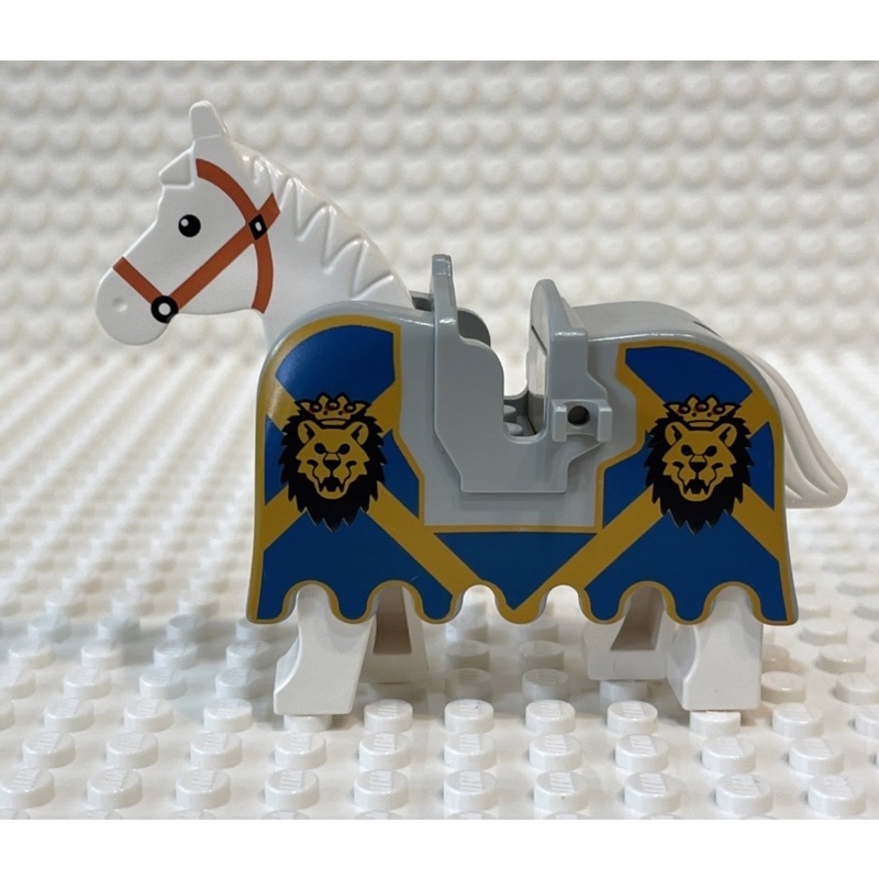 LEGO絕版 二手6098 城堡 藍獅國王城堡 白馬 馬鞍 人偶 配件