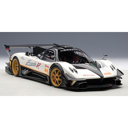 【高雄天利鄭姐】AUTOart 1/18 PAGANI ZONDA REVOLUCION (碳纖/白色) 合金車