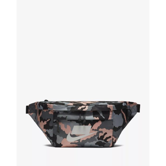 nike sportswear tech bag