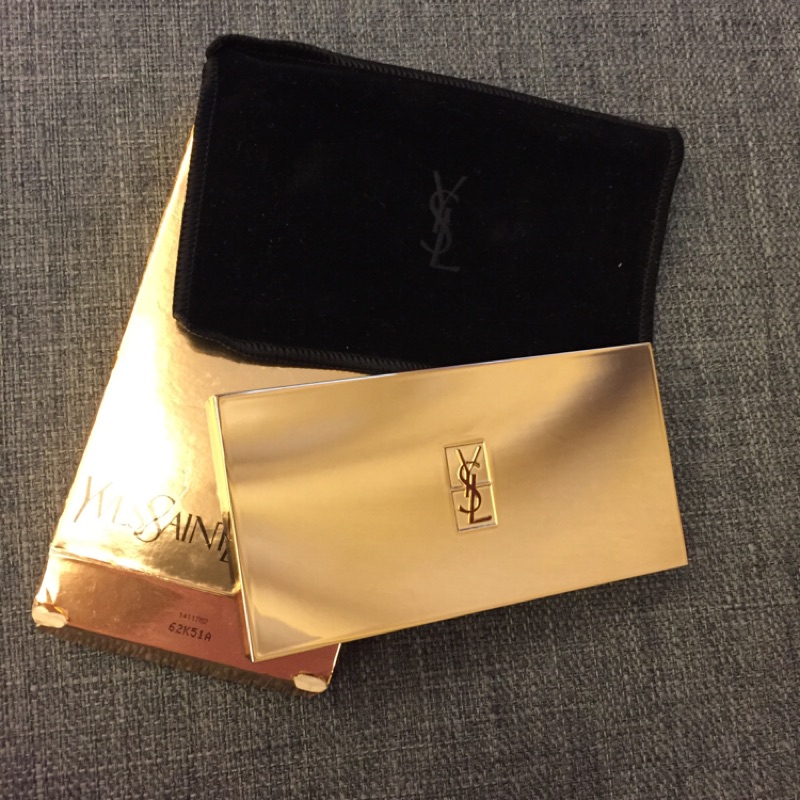 YSL 超模聚焦光感粉餅 BR20