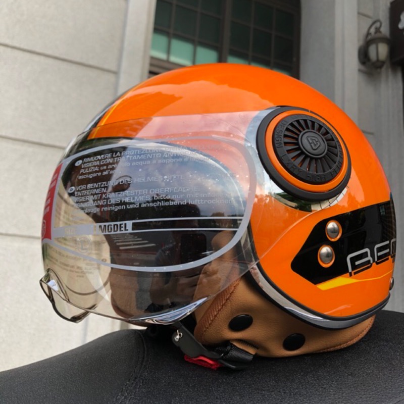 《實拍照!》BEON/荷蘭,摩托車/電動機車/自行車,安全帽/頭盔,全罩/半罩/,1/2罩.3/4罩,復古/流行