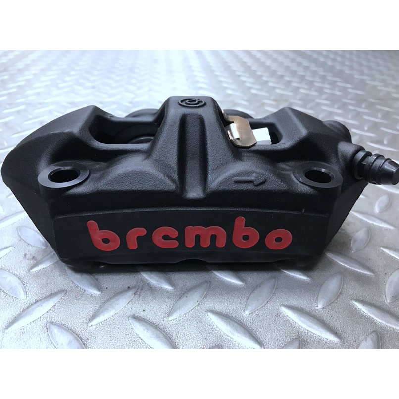 DIY本舖 BREMBO  HPK M4 1098 M40 一體鑄造輻射卡鉗 右卡 孔距 100MM 黑色 黑底紅字