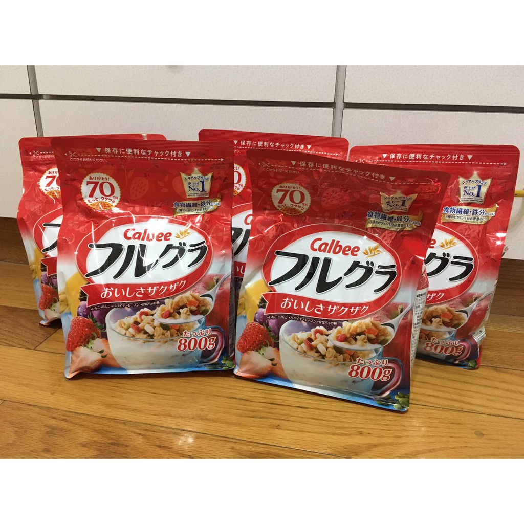 &lt;現貨&gt;日本Calbee卡樂比 穀物麥片 綜合水果/減糖25%