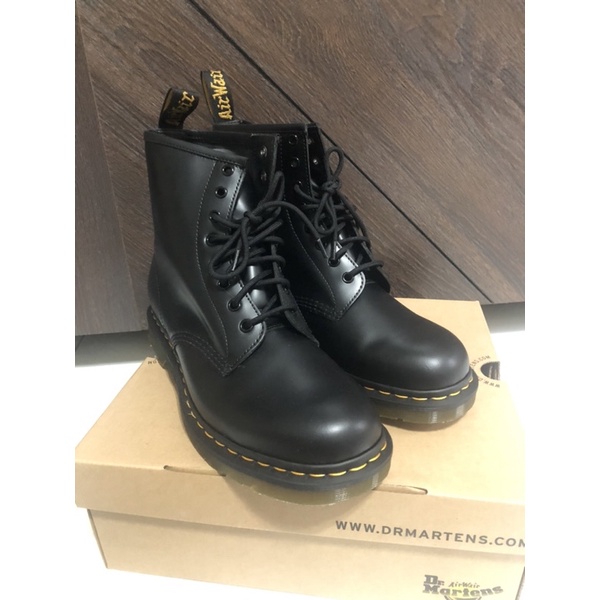 Dr. Martens 1460 smooth 11822006 UK9 馬汀大夫