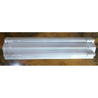 LED2尺日光燈具雙管超低耗電20w日光燈戶外燈/浴室燈/玄關燈/陽臺燈/走道燈/主燈/房間燈LED簡單型附燈管
