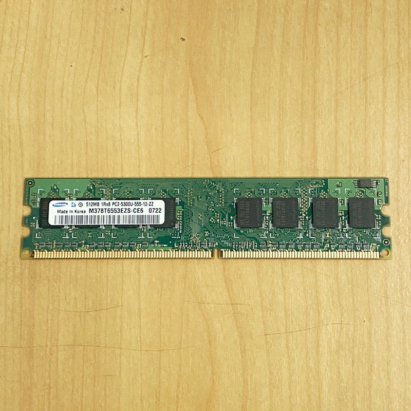 Samsung三星 512MB PC2-5300U DDR2 667MHz 240pin 桌上型記憶體