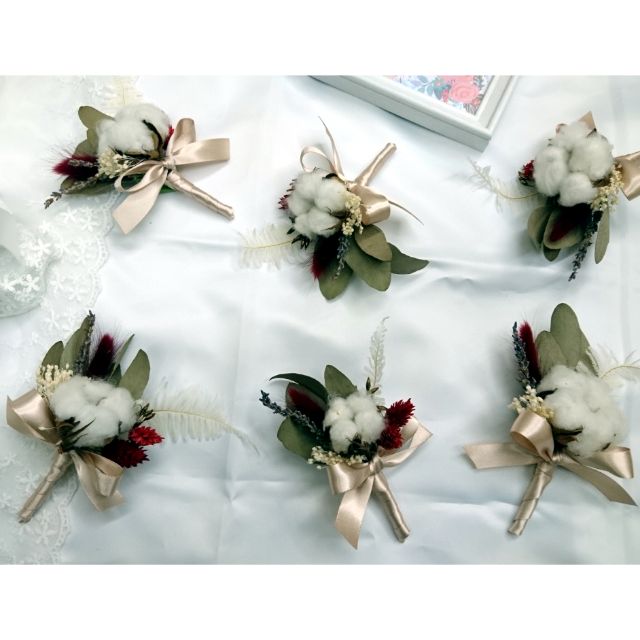 花綻 小豬花屋 乾燥軟蓬棉花胸花婚禮胸花 新郎 伴郎 伴娘 招待 蝦皮購物