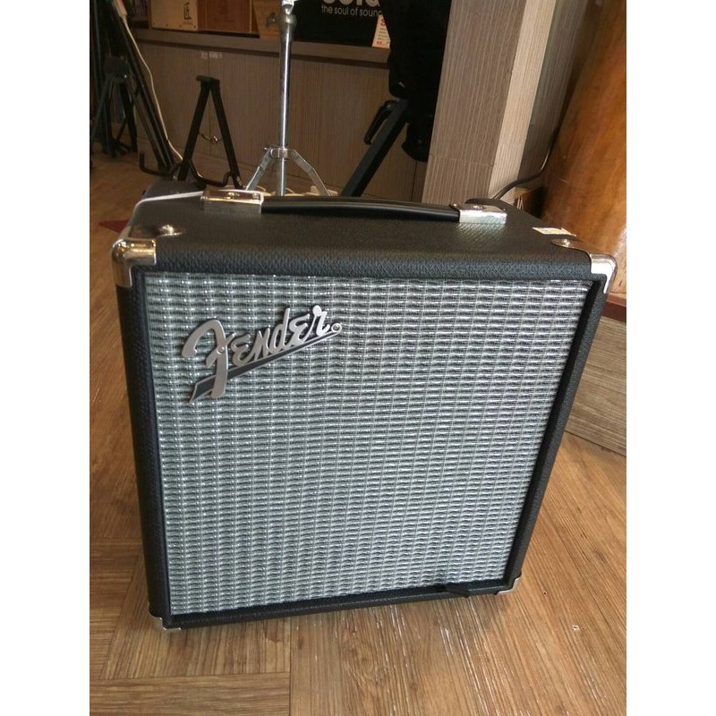 【鳳山名人樂器】Fender Rumble 15 bass音箱