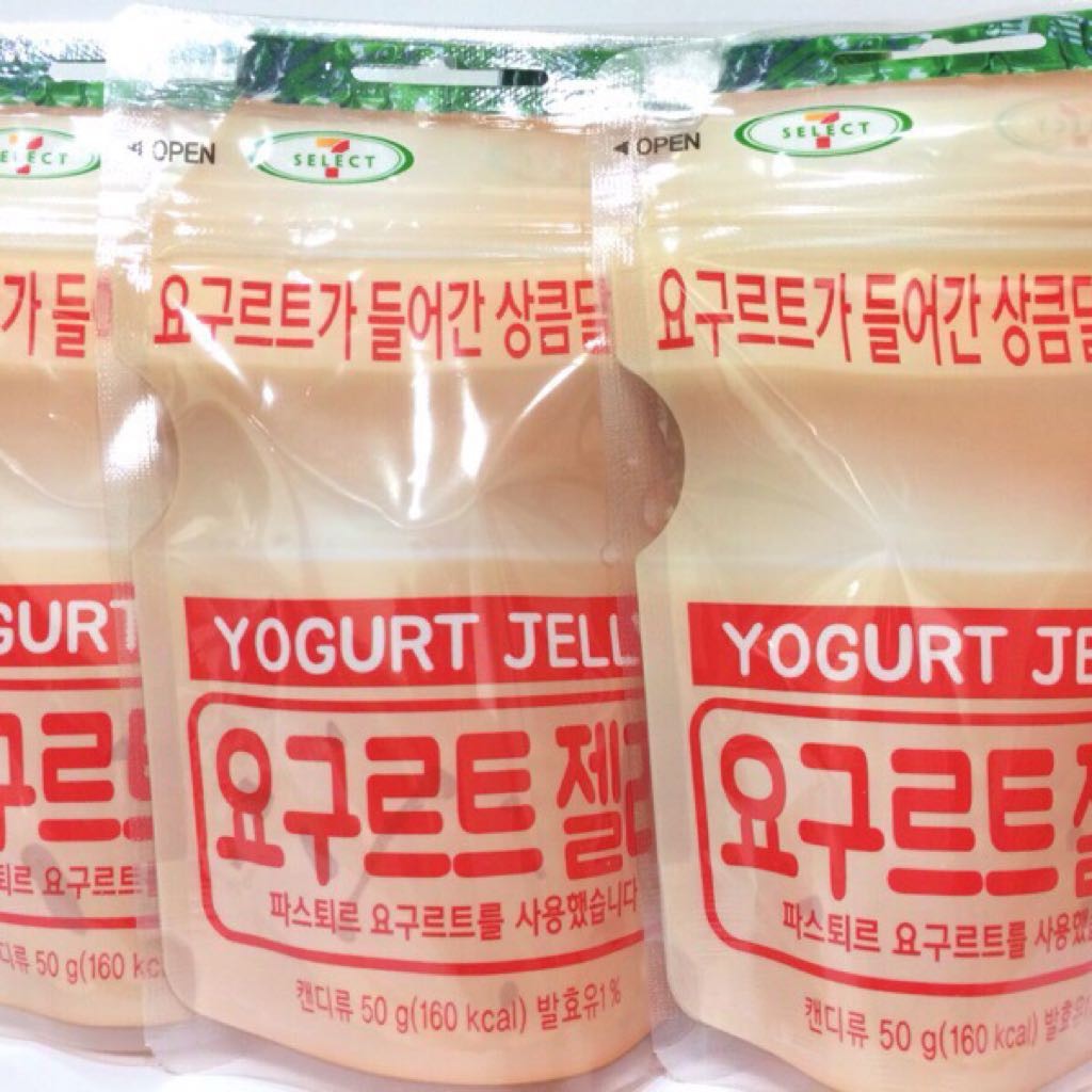 韓國 7-11限定 養樂多軟糖 Yougurt