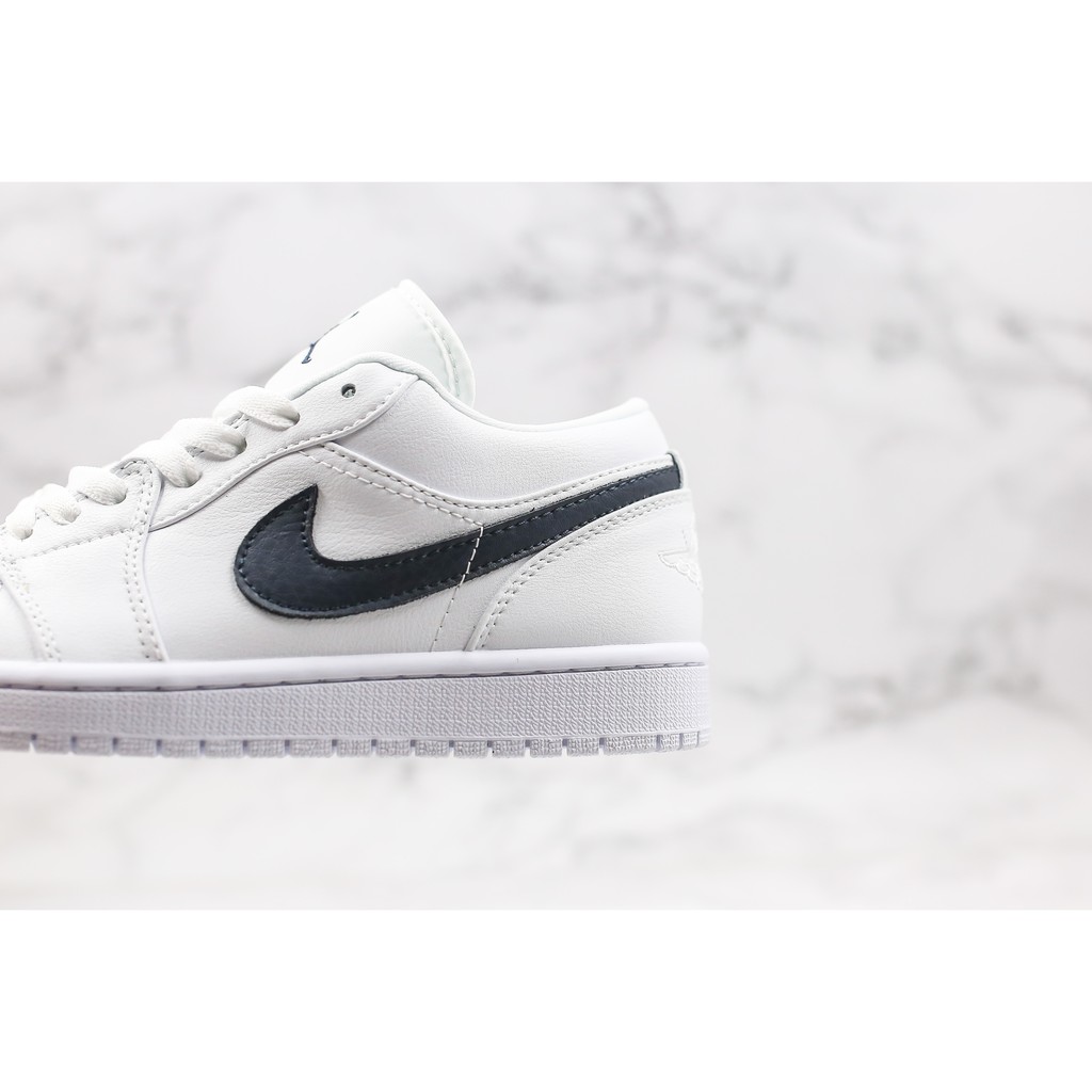 nike jordan 1 low white