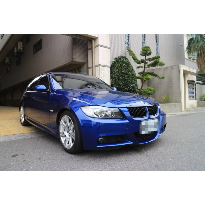 🚙 廠牌:BMW 🚙 車型:E90-323M 🚙 Cc數:2500 🚙 年份:2006 🚙 顏色:利曼藍色
