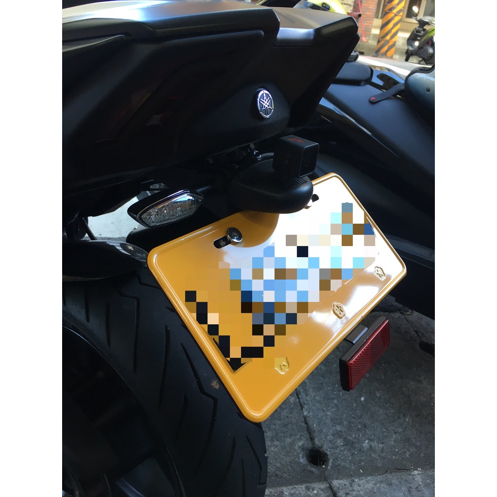 全鋁合金 驗車OK 保護底板含反光片 車牌加強防止變形 30*15 紅黃牌 非白鐵材質