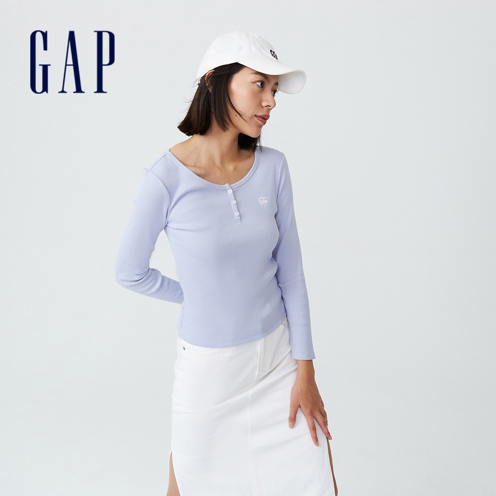 Gap 女裝 Logo純棉亨利領修身長袖T恤 女友T系列-淺藍色(790144)