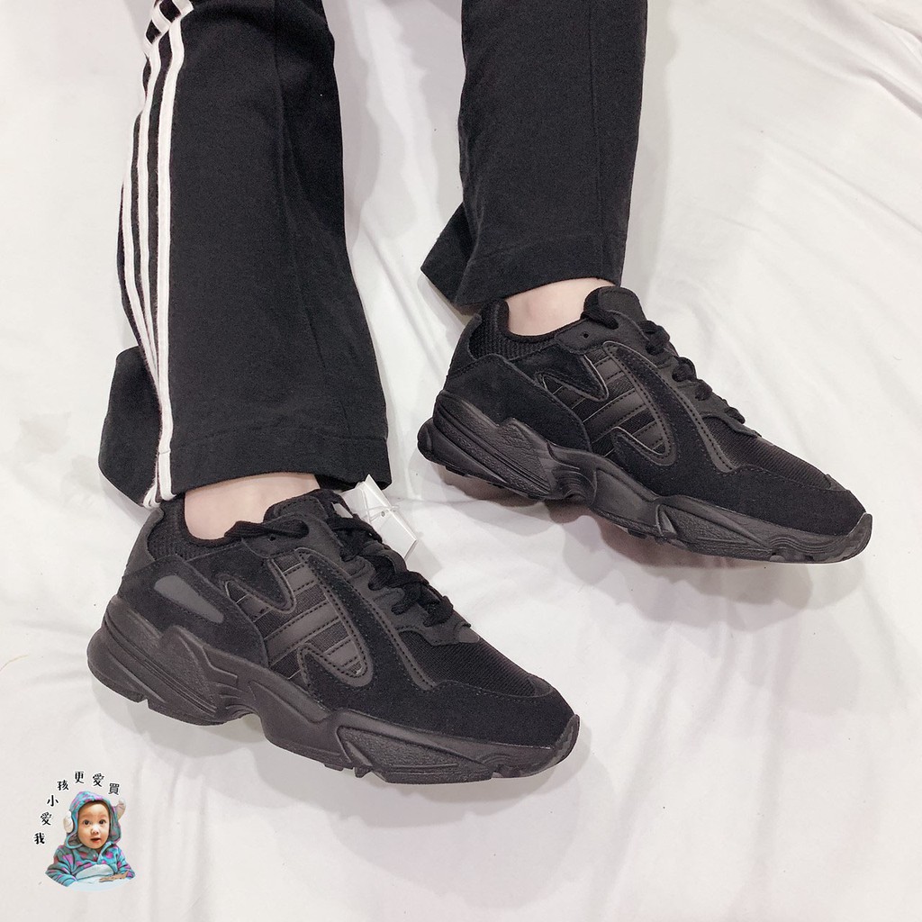 我愛小孩更愛買】Adidas YUNG-96 運動鞋EE7239 CORE BLACK 核心黑色男女鞋情侶鞋| 蝦皮購物