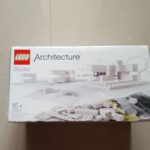 Lego 21050