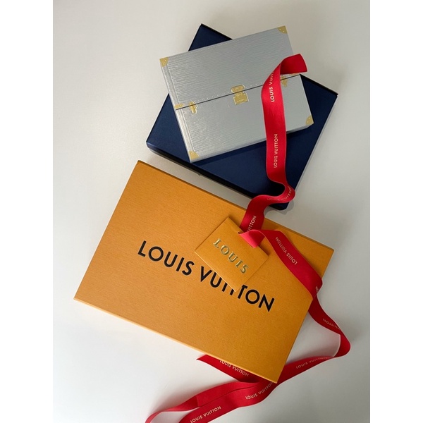 Shop Louis Vuitton 2023 Cruise Unisex Bridal Plates (GI0778) by ☆MI'sshop
