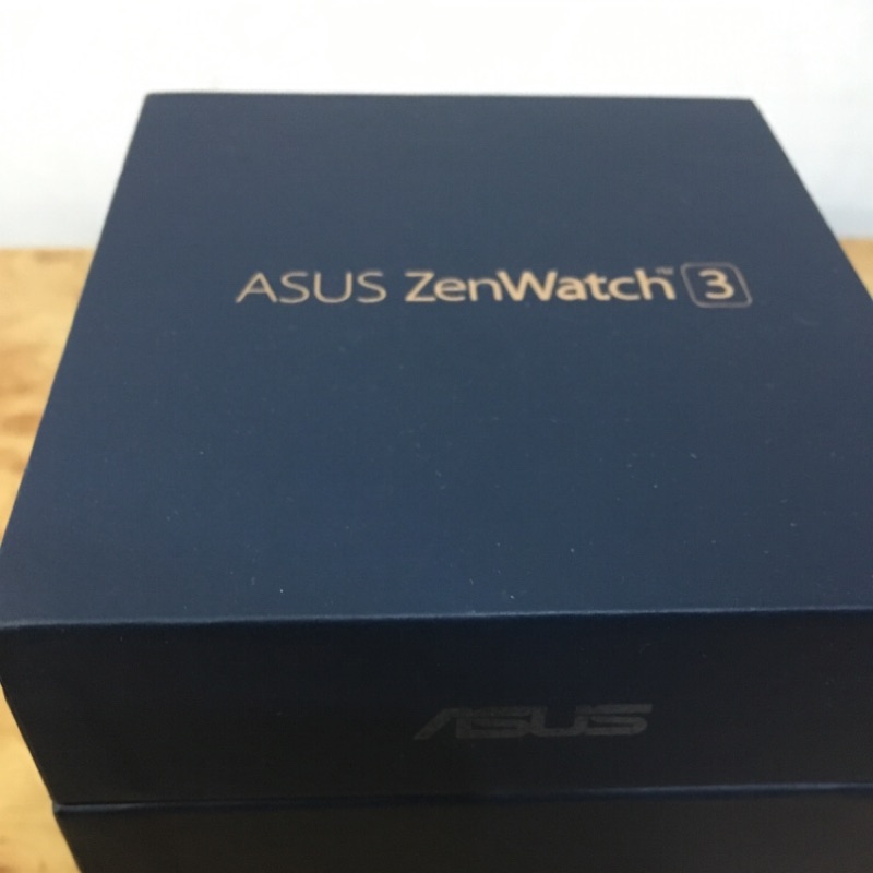 ASUS ZenWatch 3