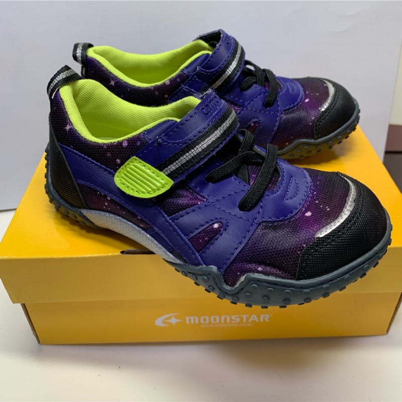 日本帶回Moonstar紫色星空男女童鞋布鞋球鞋Carrot19.0