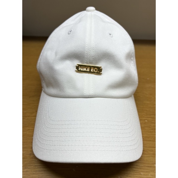 （二手）白色NIKE帽子