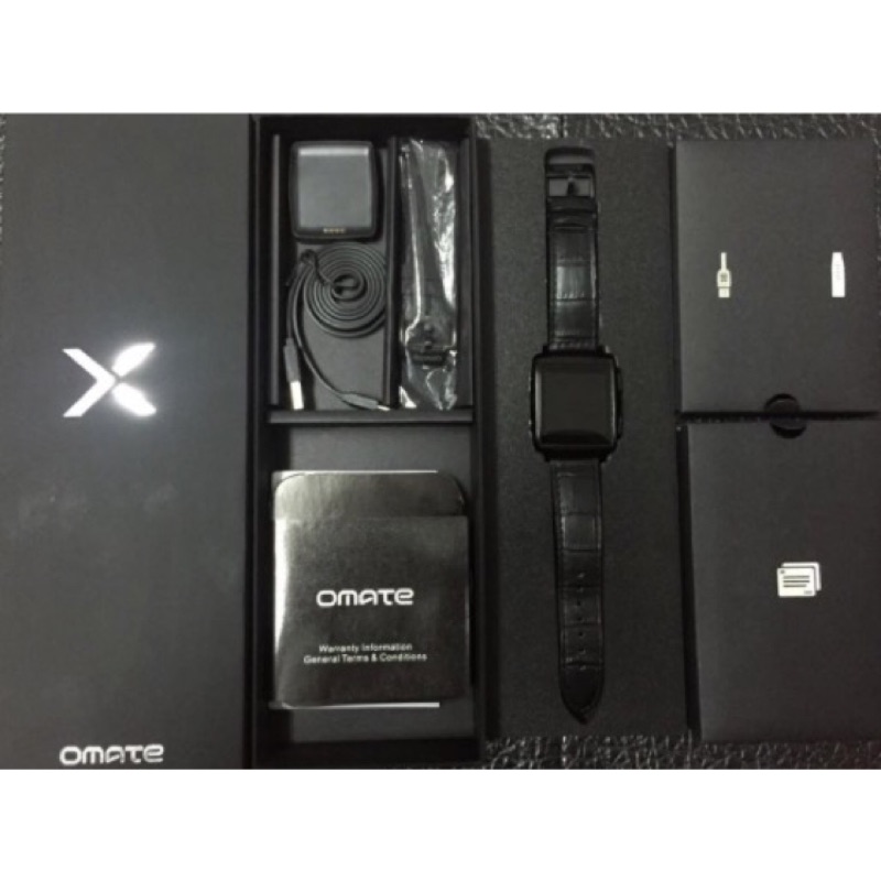 自售 九成五新 Omate X 可搭配任何安卓及ios系統可自行更換錶帶之設計智慧手錶