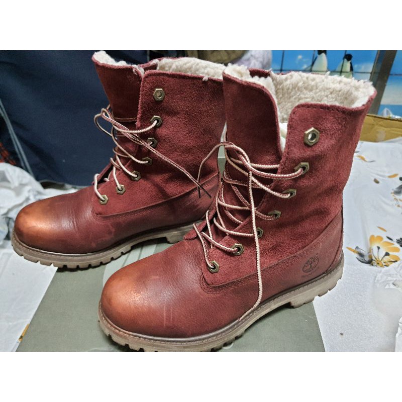 Timberland 酒紅靴