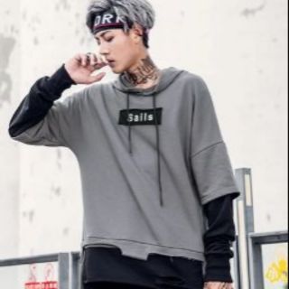 假兩件套頭連帽拼色破洞上衣男加絨韓版潮學生嘻哈寬鬆bf ulzzang